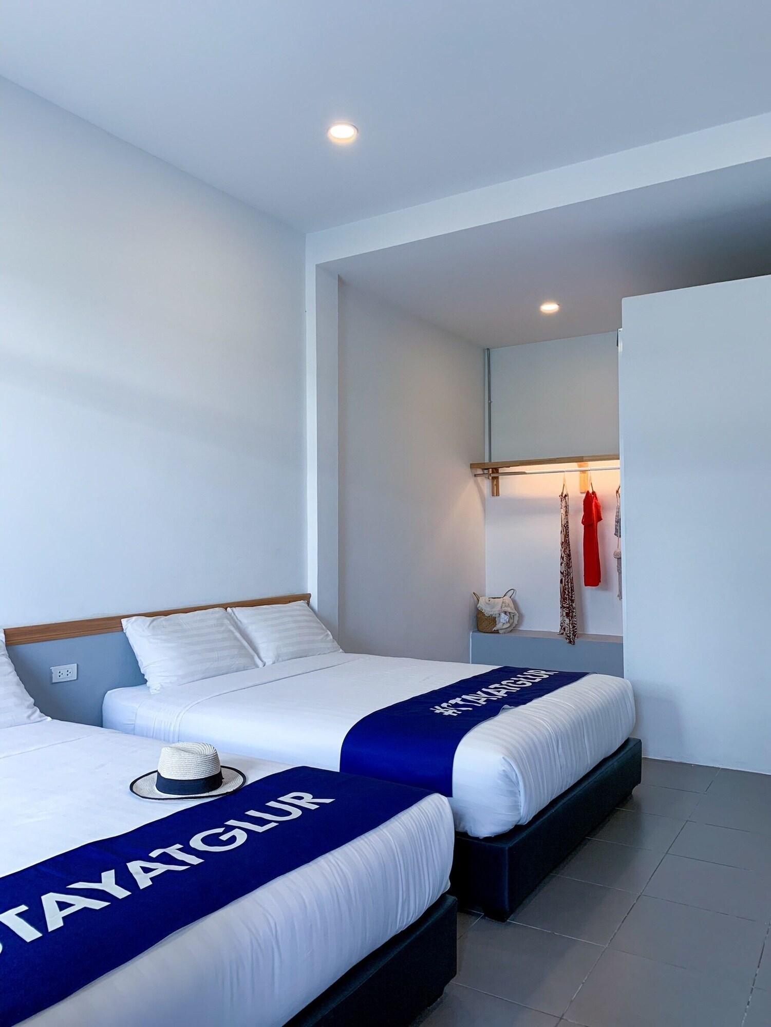 Glur Phuket Patong Beach Kültér fotó