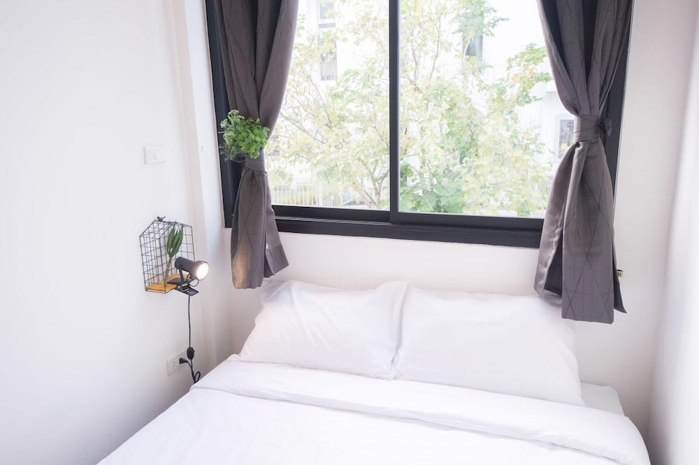 Glur Phuket Patong Beach Kültér fotó